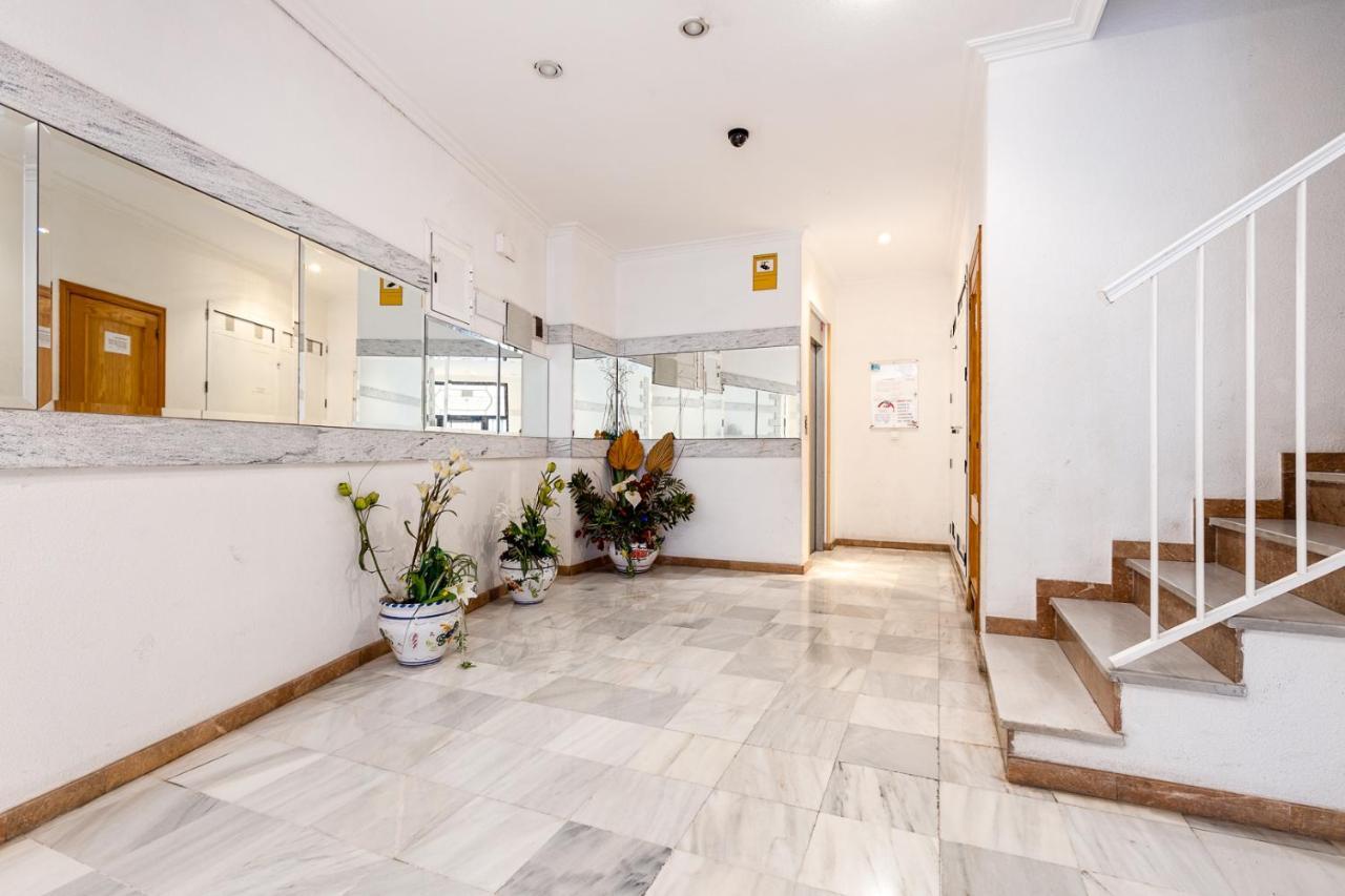 Apartament Caballero De Rodas Torrevieja Eksteriør bilde